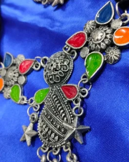 AKRITI NECKLACE