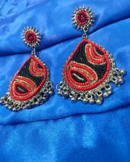 ANIKA EARRING