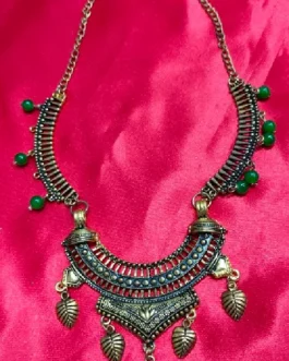 ARIFA NECKLACE