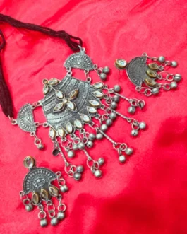 BHARTI NECKLACE