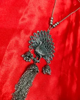 CARTER NECKLACE