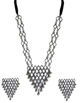 DEVISHA NECKLACE