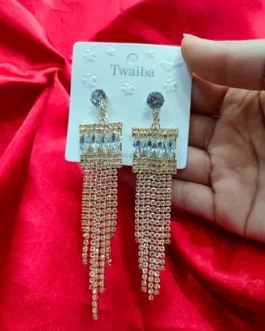 DOLLY EARRING