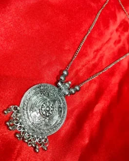 EVERETT NECKLACE