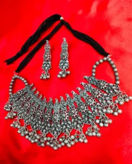FLORA NECKLACE