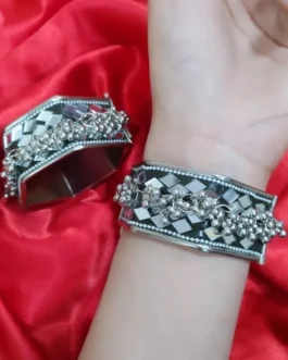HANAN BANGLE