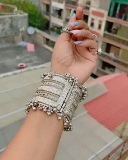 INISHA BRACELET