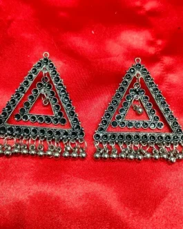 KARDAMA EARRING