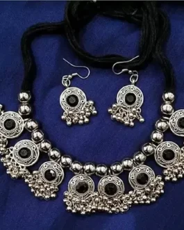 KARINA NECKLACE