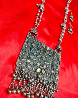 KHUSHI NECKLACE