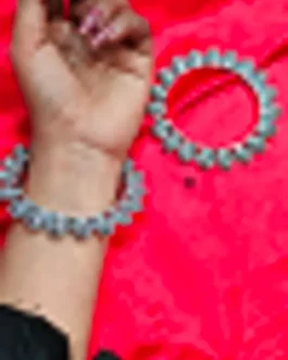 LION BANGLE