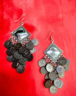 MAGNALIC EARRING