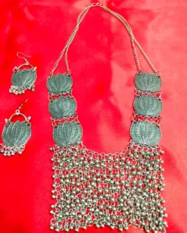 MAHIM NECKLACE