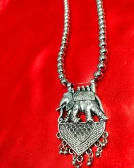 MAMONI NECKLACE