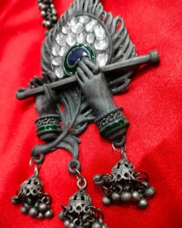 NIVADI NECKLACE