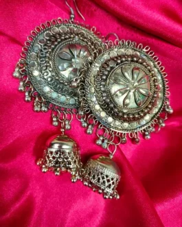 PAIGE EARRING