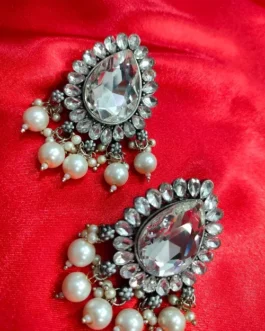 PALLAVI NECKLACE
