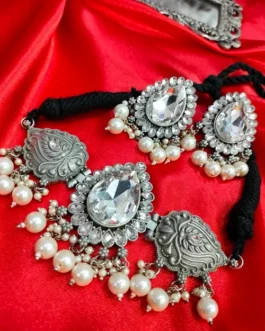 PALLAVI NECKLACE