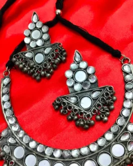 RAJNIT NECKLACE