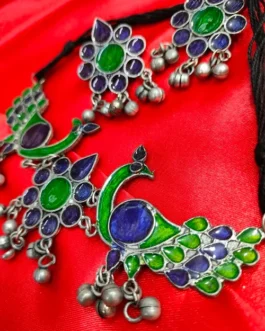 SAJAL NECKLACE
