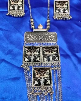 SHAHIN NECKLACE