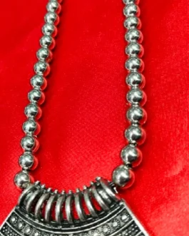 SHITAL NECKLACE