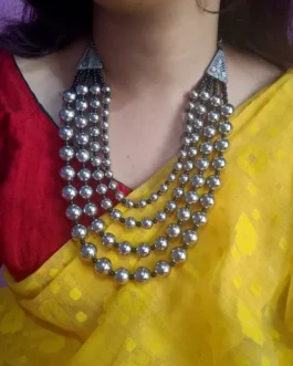 SHIVANI NECKLACE