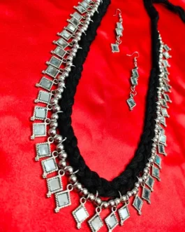 SHIZA NECKLACE