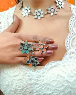 SIMRAN NECKLACE