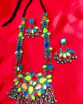 SURBHI NECKLACE