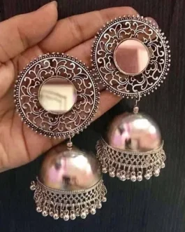 TIA EARRING