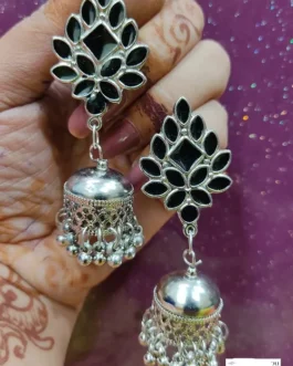YASHREE EARRING