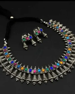 YASHVINI NECKLACE