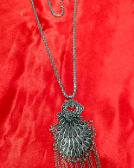 ZUBI NECKLACE